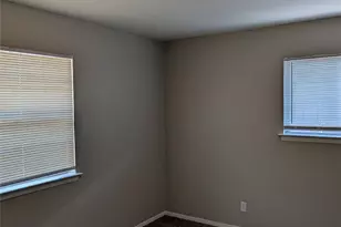 1820 Warren Ln, Fort Worth, TX 76112 - Photo 9