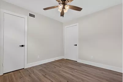 2129 Cliff Park, Fort Worth, TX 76134 - Photo 15