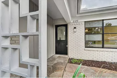 2129 Cliff Park, Fort Worth, TX 76134 - Photo 3