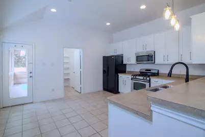 1609 Jasmine Trail, Savannah, TX 76227 - Photo 5