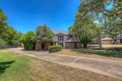 307 Oakmont Drive, Trophy Club, TX 76262 - Photo 3