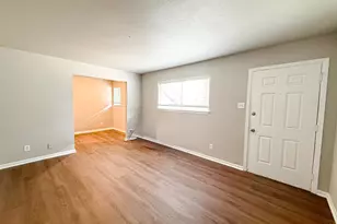 808 Blaylock Dr, Dallas, TX 75203 - Photo 7