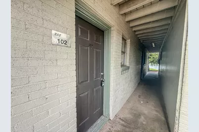 808 Blaylock Drive, Dallas, TX 75203 - Photo 3