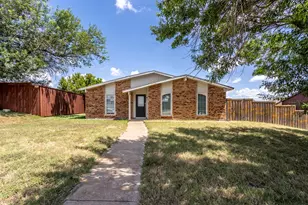 649 Eagle Dr, DeSoto, TX 75115 - Photo 1