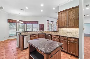 824 Havenwood Ln S, Fort Worth, TX 76112 - Photo 13