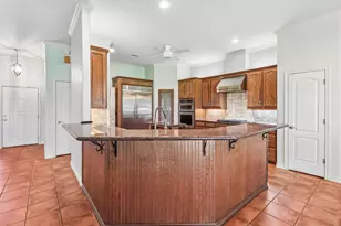 824 Havenwood Ln S, Fort Worth, TX 76112 - Photo 9