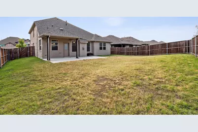 1833 Meadow Trail Lane, Aubrey, TX 76227 - Photo 25