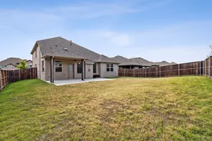 1833 Meadow Trail Ln, Aubrey, TX 76227 - Photo 25