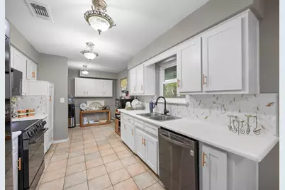 1108 Joanne Circle, Greenville, TX 75402 - Photo 7