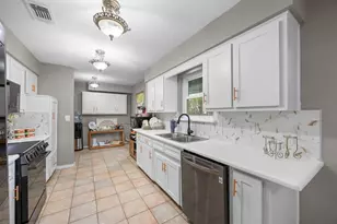 1108 Joanne Cir, Greenville, TX 75402 - Photo 7