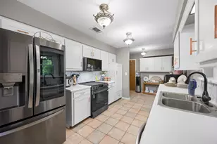 1108 Joanne Cir, Greenville, TX 75402 - Photo 9