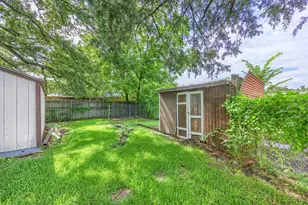 1108 Joanne Cir, Greenville, TX 75402 - Photo 17