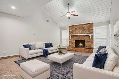 4715 Burning Springs Drive, Arlington, TX 76017 - Photo 3
