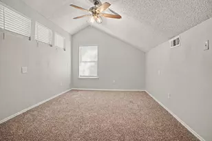 4715 Burning Springs Dr, Arlington, TX 76017 - Photo 17