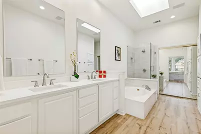 301 Old York Road, Irving, TX 75063 - Photo 17
