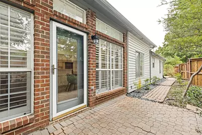 301 Old York Road, Irving, TX 75063 - Photo 21