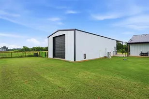119 Arkansas Rd, Sadler, TX 76264 - Photo 35