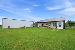 119 Arkansas Rd, Sadler, TX 76264 - Photo 33