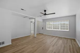 1509 Robin Dr, Sherman, TX 75092 - Photo 9