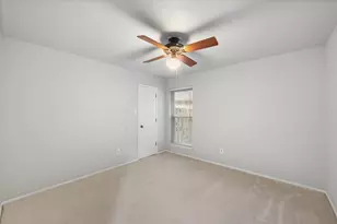 2403 Oak Shadow Ct, Arlington, TX 76017 - Photo 25