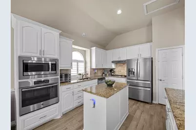 821 Redbud Drive, Allen, TX 75002 - Photo 9