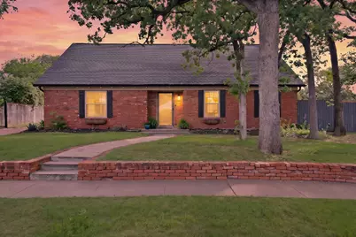 1710 Hilltop Lane, Pantego, TX 76013 - Photo 1