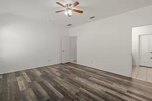 4716 Meadow Green Trail, Fort Worth, TX 76244 - Photo 19