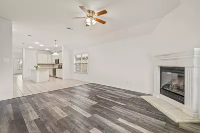 4716 Meadow Green Trail, Fort Worth, TX 76244 - Photo 7