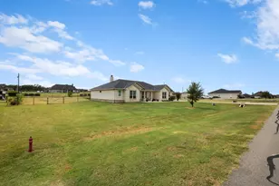 170 Spring Creek Cir, Paradise, TX 76073 - Photo 3