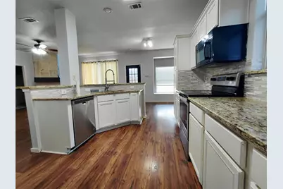 3613 Stockton Drive, Carrollton, TX 75010 - Photo 9