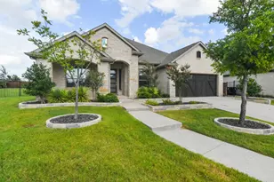 16696 Trumpet Vine Rd, Frisco, TX 75033 - Photo 1