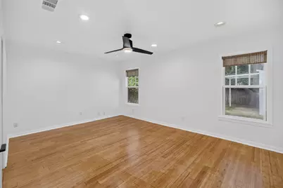 9518 Biscayne Boulevard, Dallas, TX 75218 - Photo 21