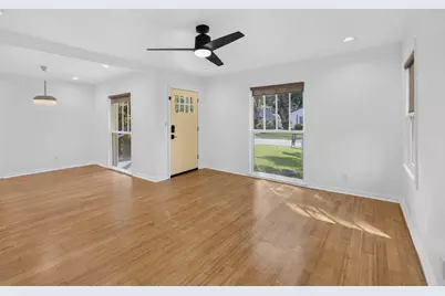 9518 Biscayne Boulevard, Dallas, TX 75218 - Photo 5