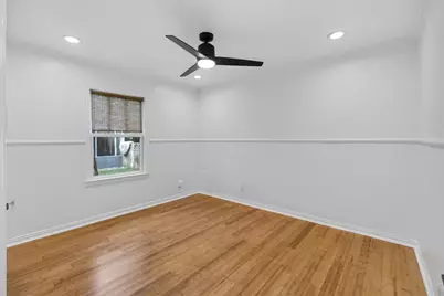 9518 Biscayne Boulevard, Dallas, TX 75218 - Photo 19