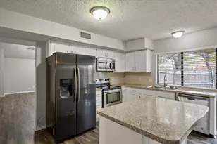 3505 Rush Springs Dr, Arlington, TX 76016 - Photo 5