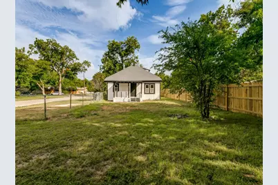 800 Euclid Street, Cleburne, TX 76033 - Photo 25