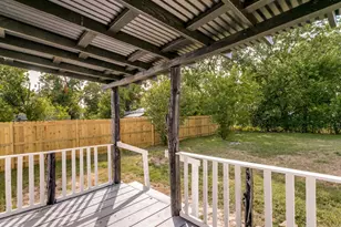 800 Euclid St, Cleburne, TX 76033 - Photo 23