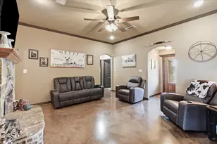 171 Ridge Top Dr, Decatur, TX 76234 - Photo 9