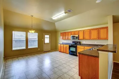 8513 Prairie Wind Trail, Fort Worth, TX 76134 - Photo 7