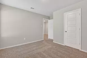 818 Kings Wy, Hillsboro, TX 76645 - Photo 15
