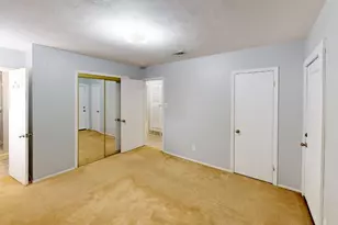 1505 Montclair St, Arlington, TX 76015 - Photo 13