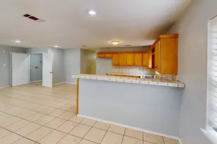 1505 Montclair St, Arlington, TX 76015 - Photo 7