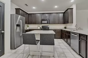 5005 Marina Dr, Denton, TX 76208 - Photo 9