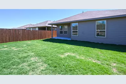 121 Hollytree Lane, Boyd, TX 76023 - Photo 13