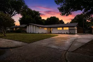 1212 Stevens Ridge Dr, Dallas, TX 75211 - Photo 1