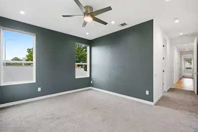 2724 Hondo, Dallas, TX 75219 - Photo 19
