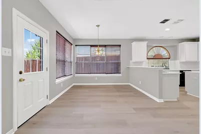 9506 Pinehurst Drive, Rowlett, TX 75089 - Photo 9