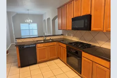 9217 Amber Downs Drive, McKinney, TX 75072 - Photo 7