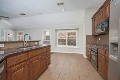 14900 Frisco Ranch Drive, Little Elm, TX 75068 - Photo 9