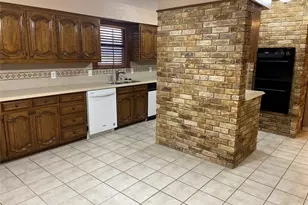 114 Stone Canyon Dr, Highland Village, TX 75077 - Photo 7